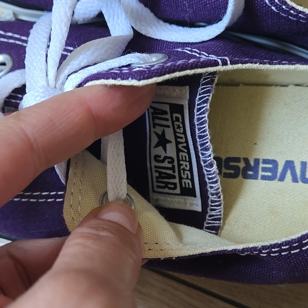 CONVERSE CTAS All Star Purple Unisex Sneakers Womens 7.5 Mens 5.5 - Picture 3 of 7